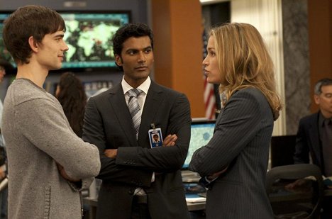 Christopher Gorham, Sendhil Ramamurthy, Piper Perabo - Agentka bez minulosti - Z filmu