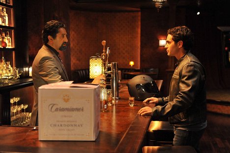 Cliff Curtis, Ramon Rodriguez - Gang Related - Filmfotos