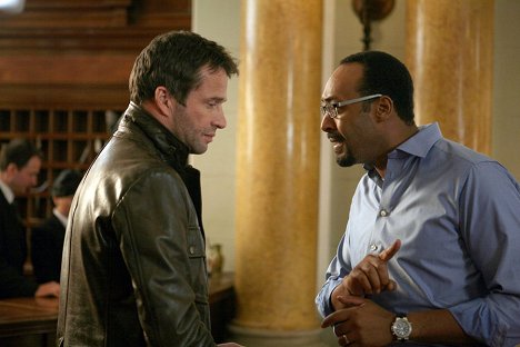 James Purefoy, Jesse L. Martin - The Philanthropist - Z filmu