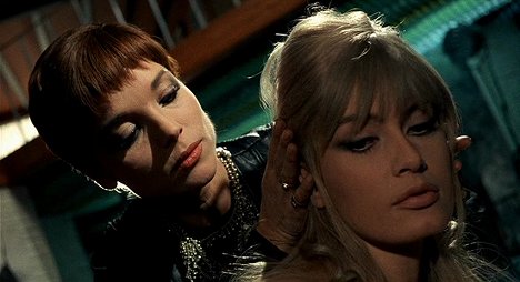 Elsa Martinelli, Marisa Mell - One on Top of the Other - Photos