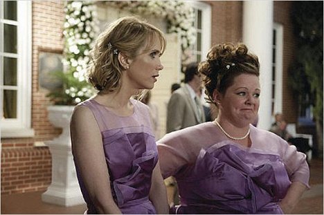 Kristen Wiig, Melissa McCarthy - La boda de mi mejor amiga - De la película