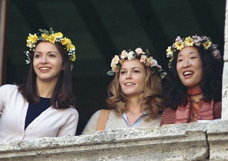 Giulia Louise Steigerwalt, Diane Lane, Sandra Oh - Unter der Sonne der Toskana - Filmfotos