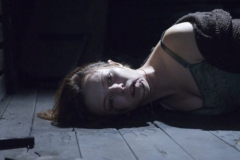 Amber Tamblyn - The Grudge 2 - Photos