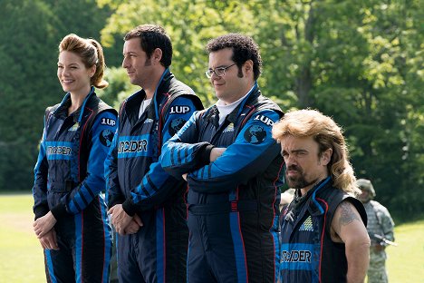 Michelle Monaghan, Adam Sandler, Josh Gad, Peter Dinklage - Pixels - Film