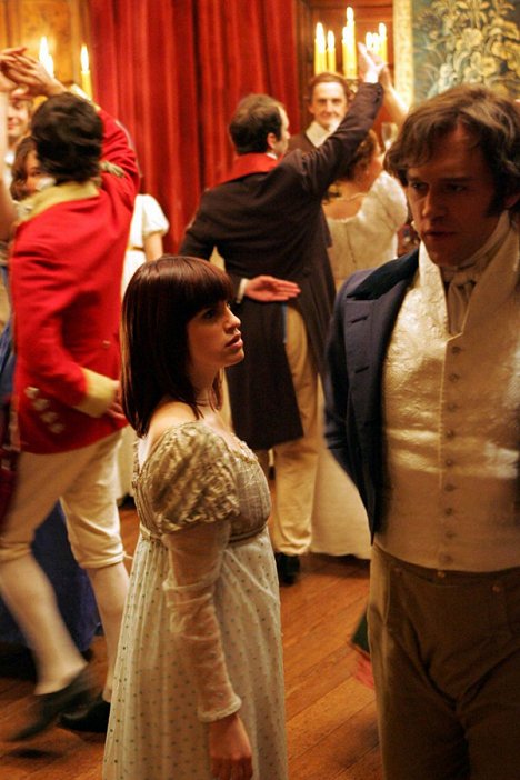 Jemima Rooper, Elliot Cowan - Lost in Austen - Photos