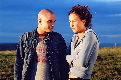 Antti Tarvainen, Johanna Rönnlöf - Jízdenka do Mombasy - Z filmu