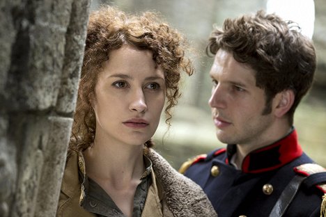 Victoria Ross, Damien Molony - Being Human - Photos