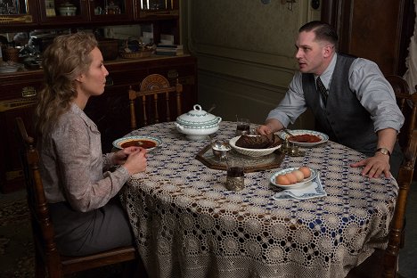Noomi Rapace, Tom Hardy - Child 44 - Photos