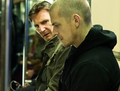 Liam Neeson, Joel Kinnaman - Noční běžec - Z filmu