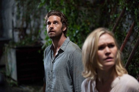 Scott Speedman, Julia Stiles - Out of the Dark - Photos