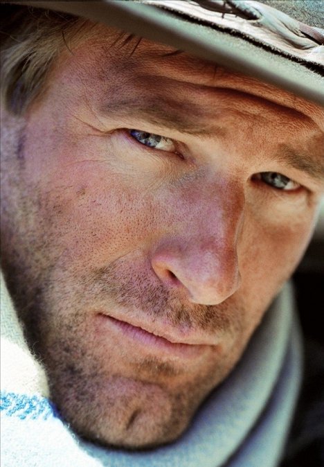 Aaron Eckhart - The Missing - Photos