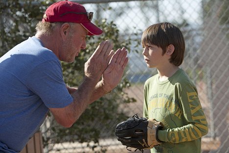 James Caan, Griffin Gluck - Back in the Game - Photos
