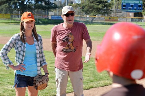 Maggie Lawson, James Caan - Back in the Game - Photos