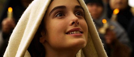 Katia Miran - Das Wunder von Lourdes - Filmfotos