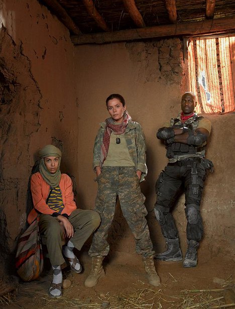 Omar Ghazaoui, Anna Friel, Adewale Akinnuoye-Agbaje - American Odyssey - Promokuvat