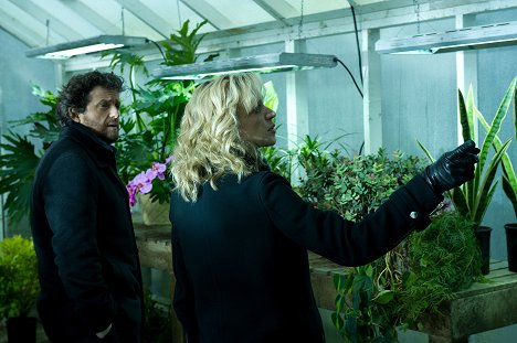 Louis Ferreira, Kristin Lehman - Motive - The One That Got Away - Photos