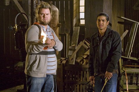 Tyler Labine, Rick Gonzalez - Reaper - Photos