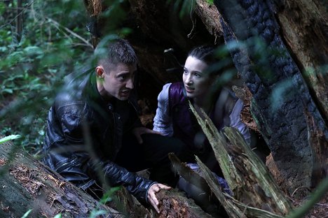 Michael Socha, Sophie Lowe - Once Upon A Time In Wonderland - Film