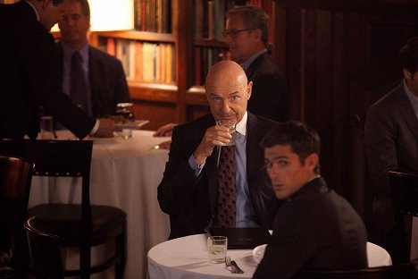 Terry O'Quinn - 666 Park Avenue - De la película