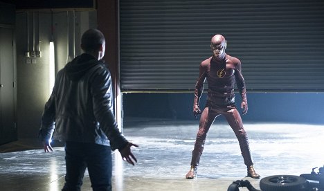 Grant Gustin - The Flash - Power Outage - Photos