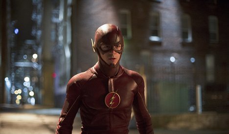 Grant Gustin - The Flash - Flash vs. Arrow - Filmfotos