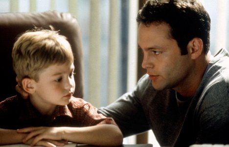 Bobby Moat, Vince Vaughn - Um Lugar Seguro - Do filme