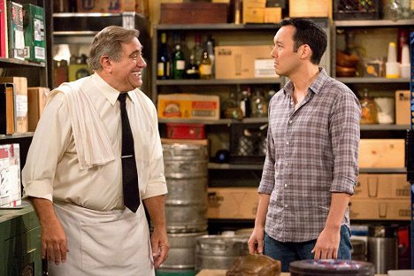 Dan Lauria, Steve Byrne - Sullivan & Son - Filmfotos