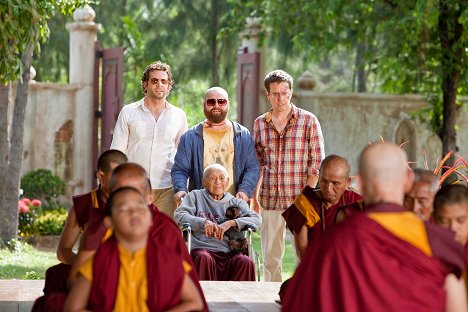Bradley Cooper, Zach Galifianakis, Ed Helms - Pařba v Bangkoku - Z filmu
