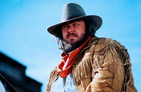 John Candy - Wagons East - Photos