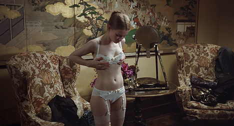 Emily Browning - Sleeping Beauty - Filmfotók
