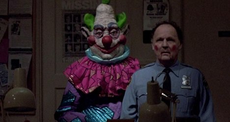 John Vernon - Killer Klowns from Outer Space - Van film