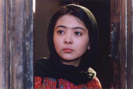 Zahra Bahrami - Rain - Van film