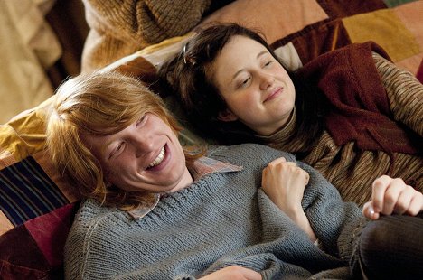 Domhnall Gleeson, Andrea Riseborough - Nunca me abandones - De la película