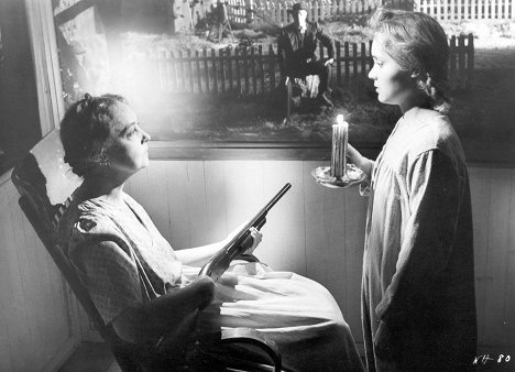 Lillian Gish, Shelley Winters - La noche del cazador - De la película