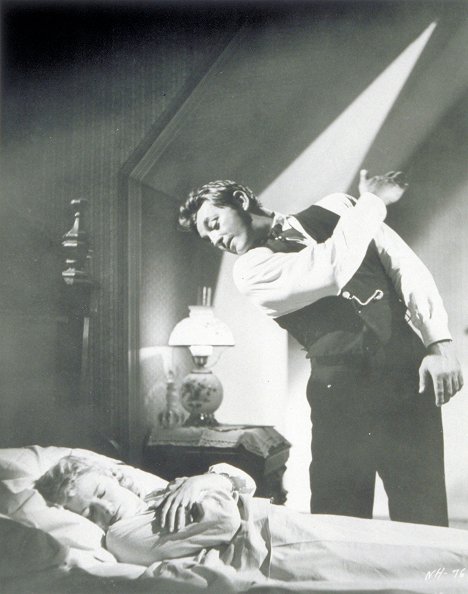 Shelley Winters, Robert Mitchum - Lovcova noc - Z filmu