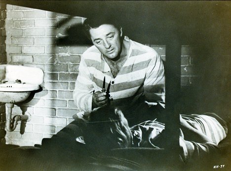 Robert Mitchum - The Night of the Hunter - Photos