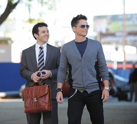 Fred Savage, Rob Lowe - The Grinder - Pilot - Photos