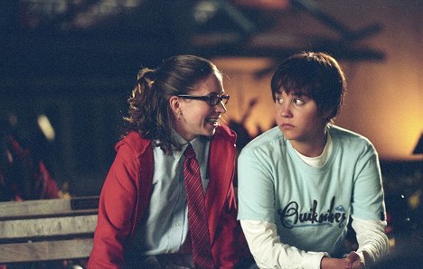 Emily Perkins, Amanda Bynes - She's the Man - Film