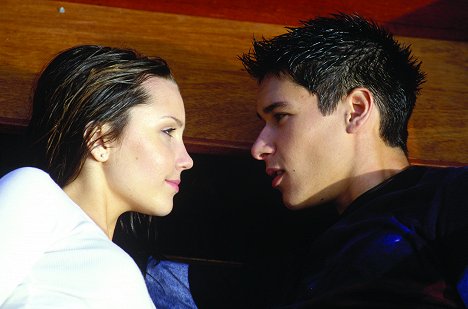 Amanda Bynes, Oliver James - What a Girl Wants - Photos