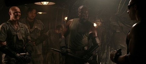 Douglas Arthurs, Vitaliy Kravchenko, Ron Selmour - The Chronicles of Riddick - Van film