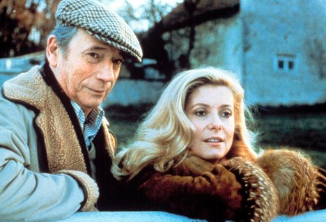 Yves Montand, Catherine Deneuve - Wahl der Waffen - Filmfotos