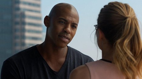 Mehcad Brooks - Supergirl - Photos