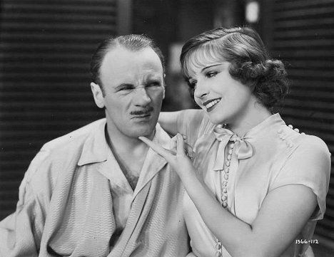 Roland Young, Lili Damita - This Is the Night - Filmfotos