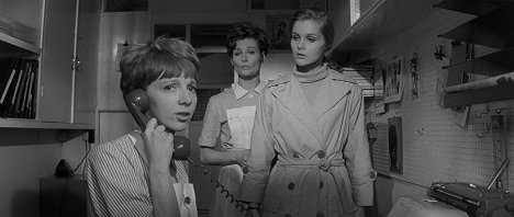 Anna Massey, Carol Lynley