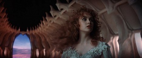 Lysette Anthony - Krull ja näkymätön vihollinen - Kuvat elokuvasta