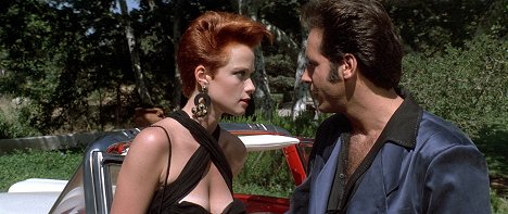 Lauren Holly, Andrew Dice Clay - Ford Fairlane - Rock'n' Roll Detective - Filmfotos