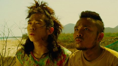 Sompong Leartvimolkasame, Nui Saendaeng - Raging Phoenix - Film
