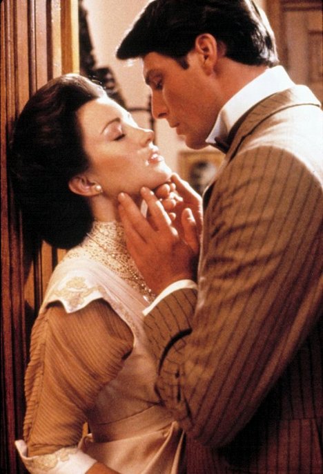 Jane Seymour, Christopher Reeve - Somewhere in Time - Photos