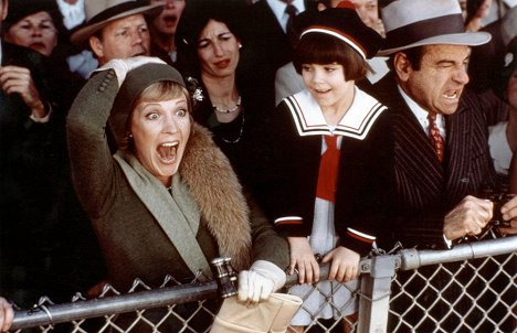 Julie Andrews, Sara Stimson, Walter Matthau - Ein reizender Fratz - Filmfotos