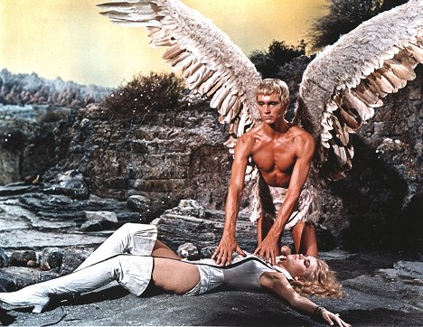 John Phillip Law, Jane Fonda - Barbarella - Photos